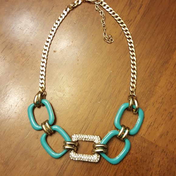 $5 ITEM MUST BUNDLE WITH 2 OTHER ITEMS Adjustable costume choker - Picture 4 of 5